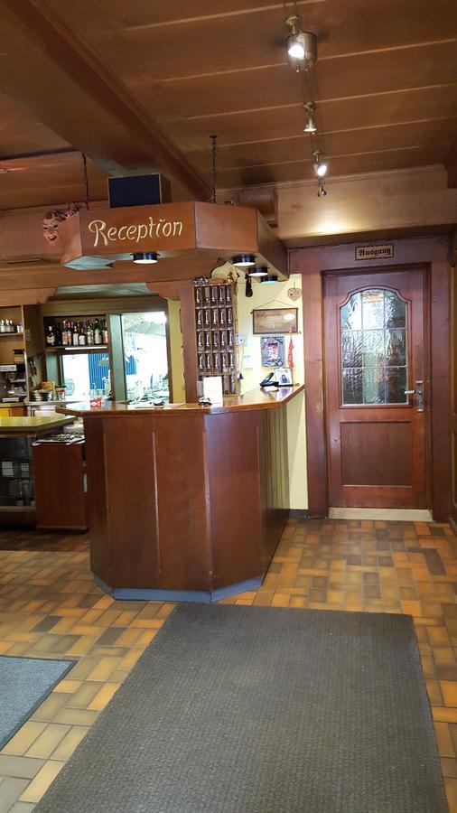 Schwarzwaldgasthof Baren Hotel Titisee-Neustadt Exterior photo